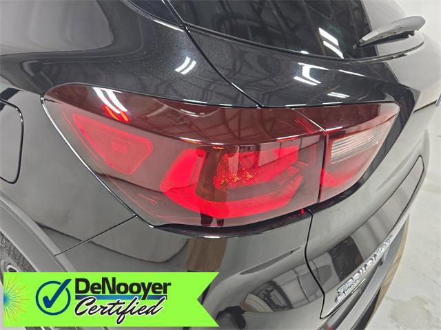 Photo of 2024 Mosaic Black Metallic Chevrolet Trailblazer
