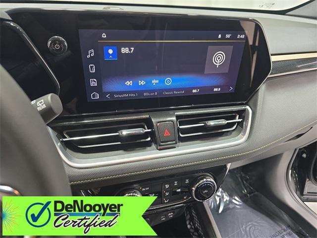 Photo of 2024 Mosaic Black Metallic Chevrolet Trailblazer