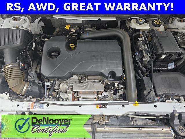 Photo of 2023 Summit White Chevrolet Equinox