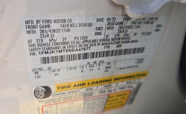 Photo of 2022 Star White Ford Expedition Max