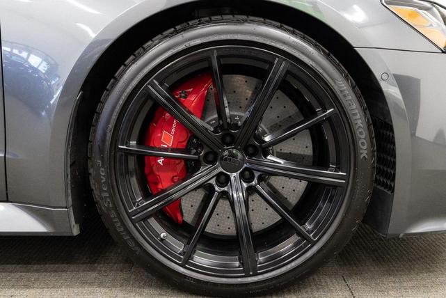 Photo of 2021 Daytona Gray Pearl Effect Audi RS 7