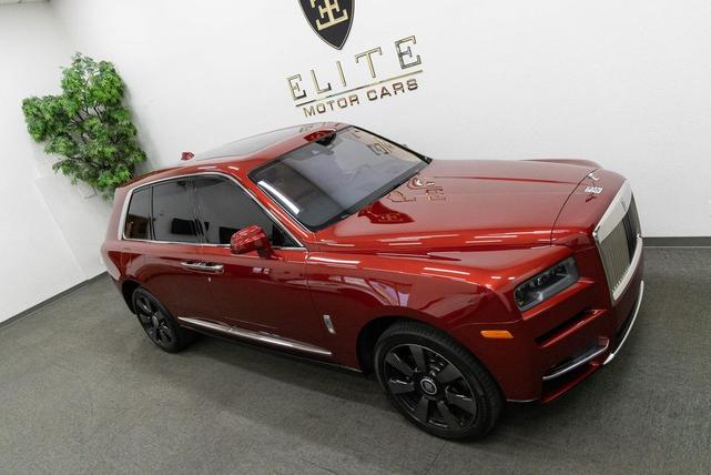 Photo of 2019 Magma Red Rolls-Royce Cullinan