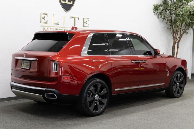 Photo of 2019 Magma Red Rolls-Royce Cullinan