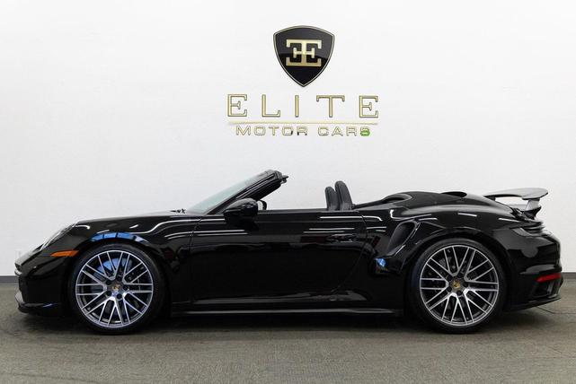 Photo of 2024 Black Porsche 911