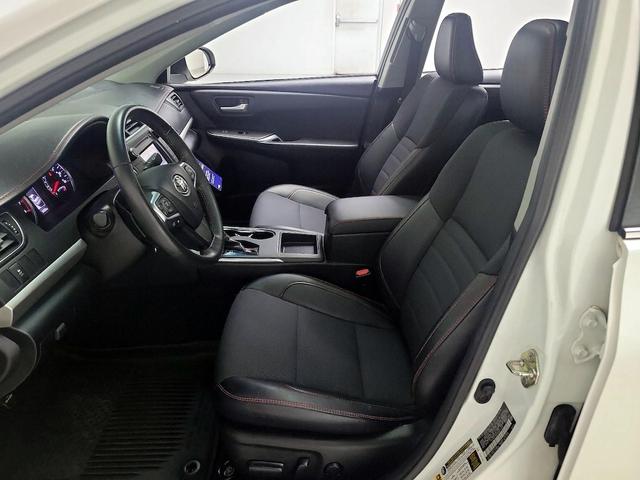 Photo of 2017 White Toyota Camry