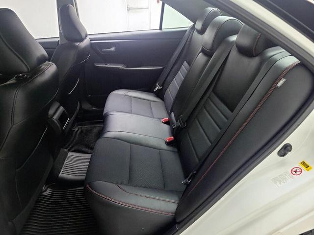 Photo of 2017 White Toyota Camry