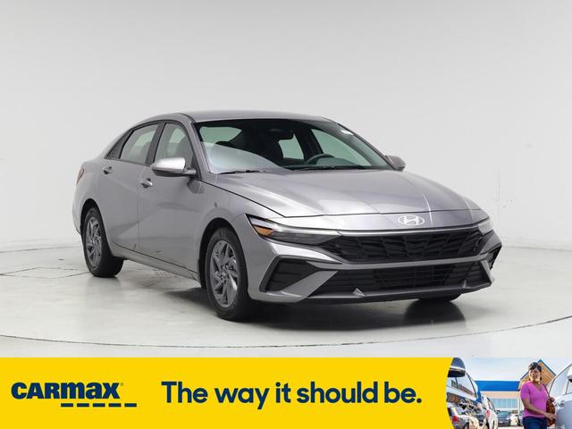2024 Hyundai Elantra