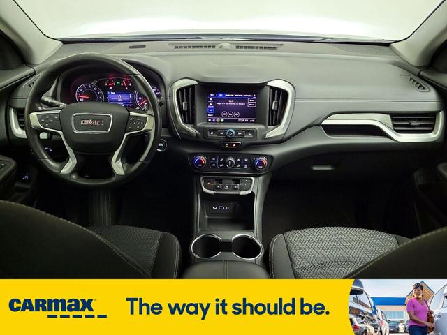 Photo of 2022 Black GMC Terrain