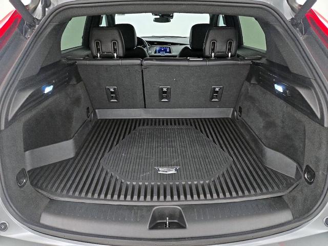 Photo of 2023 Gray Cadillac XT4