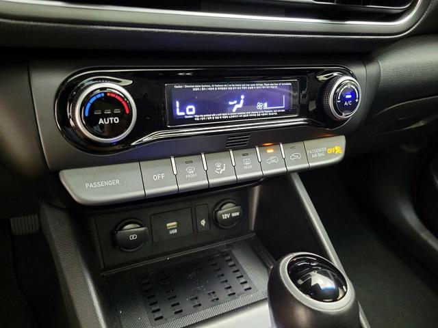 Photo of 2023 White Hyundai KONA