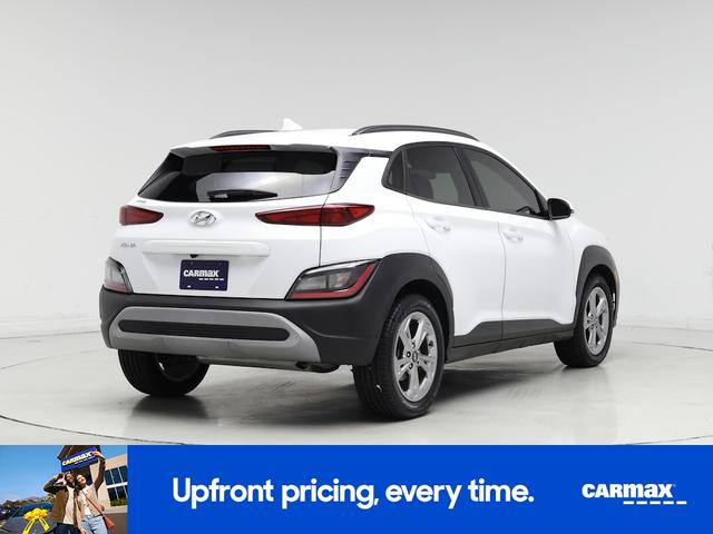 Photo of 2023 White Hyundai KONA