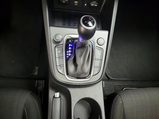 Photo of 2023 White Hyundai KONA
