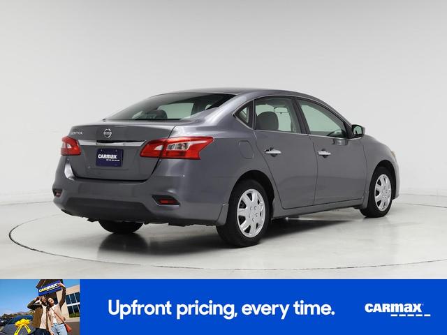 Photo of 2017 Gray Nissan Sentra
