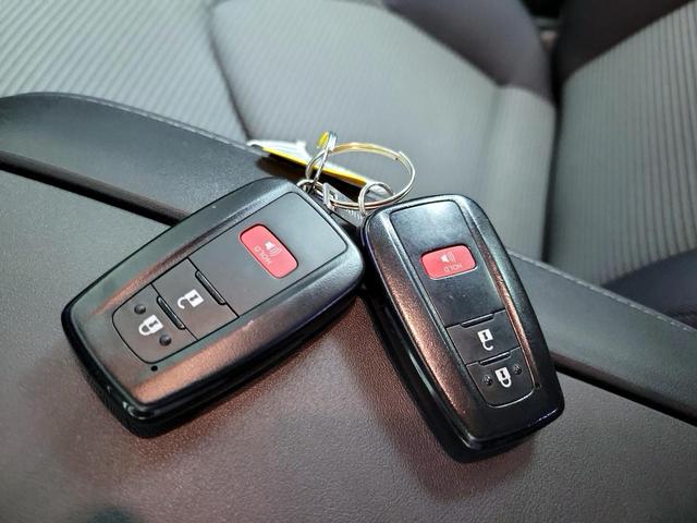Photo of 2023 Black Toyota Highlander