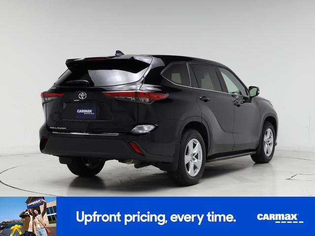 Photo of 2023 Black Toyota Highlander