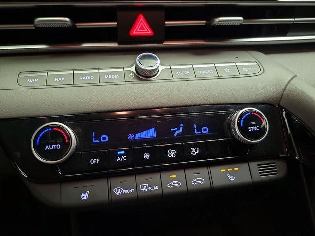 Photo of 2023 Gray Hyundai ELANTRA