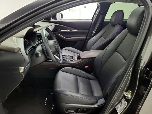 Photo of 2022 Gray Mazda CX-30