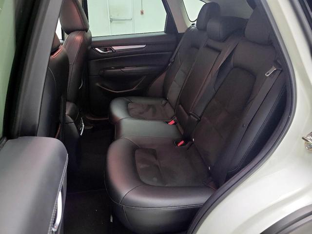 Photo of 2019 White Mazda CX-5