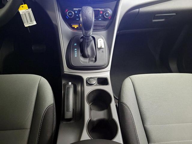 Photo of 2016 Silver Ford Escape