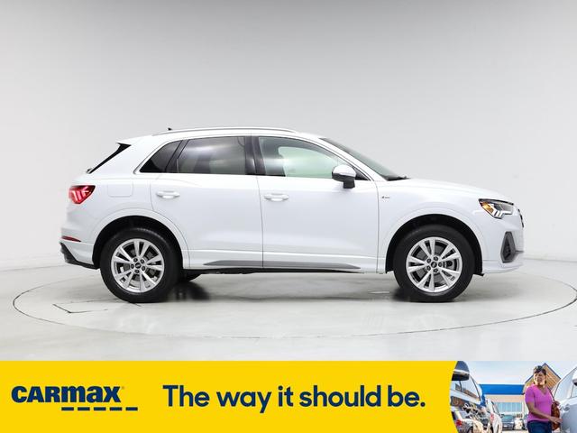 Photo of 2022 White Audi Q3