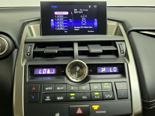 Photo of 2017 White Lexus NX 200t