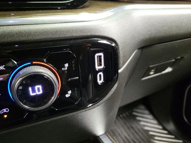 Photo of 2023 Blue Chevrolet Silverado 1500