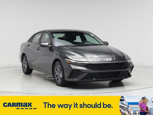2024 Hyundai Elantra
