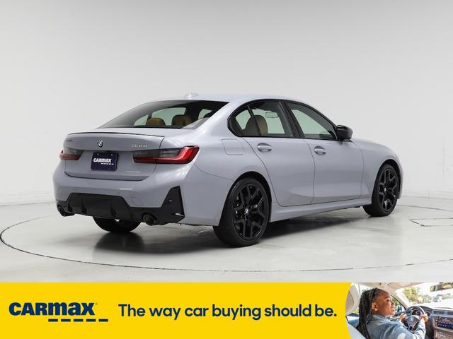 Photo of 2025 Gray BMW 330