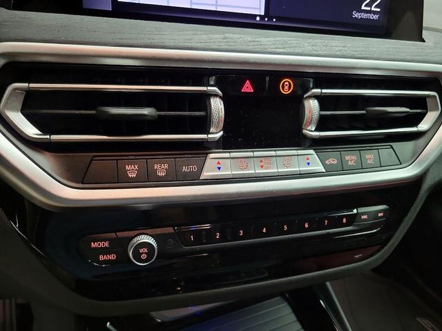 Photo of 2024 Gray BMW X3