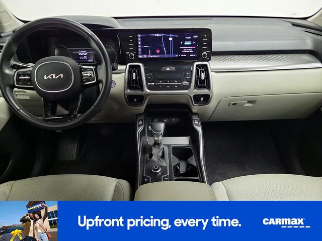 Photo of 2023 Gray Kia Sorento