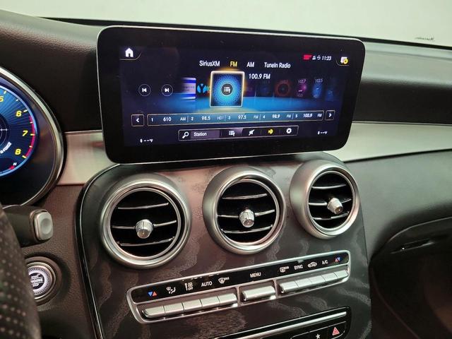 Photo of 2021 Black Mercedes-Benz GLC 300