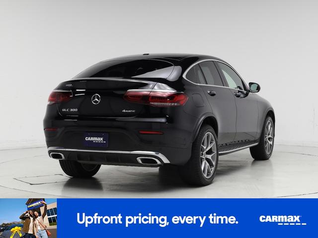 Photo of 2021 Black Mercedes-Benz GLC 300