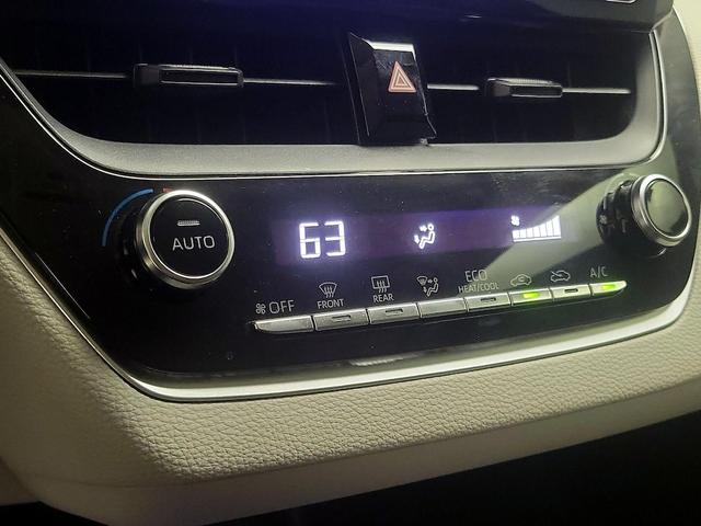 Photo of 2022 Blue Toyota Corolla