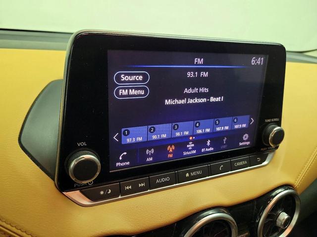 Photo of 2020 Red Nissan Sentra