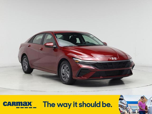 2024 Hyundai Elantra