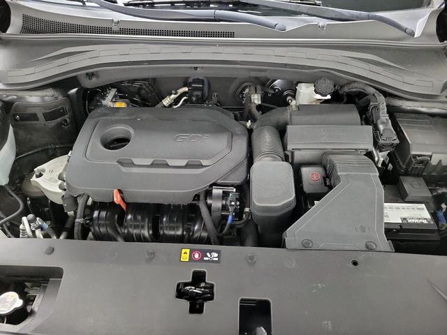 Photo of 2020 Black Hyundai SANTA FE