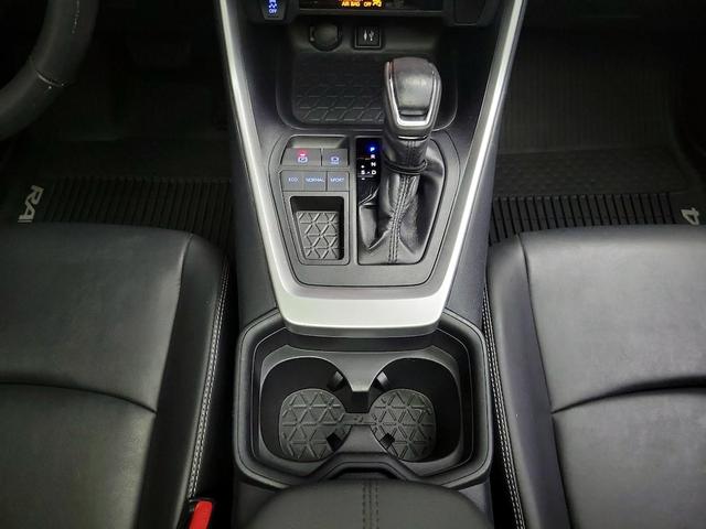 Photo of 2019 Gray Toyota RAV4