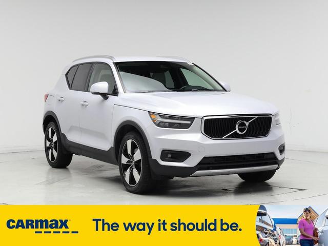 2021 Volvo XC40