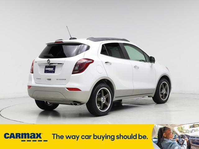 Photo of 2017 White Buick Encore