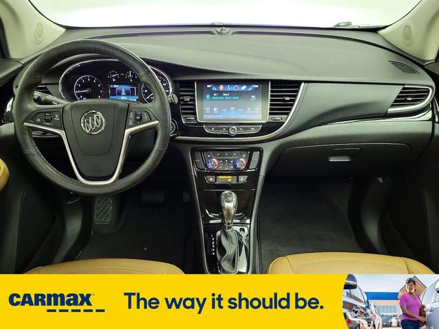 Photo of 2017 White Buick Encore
