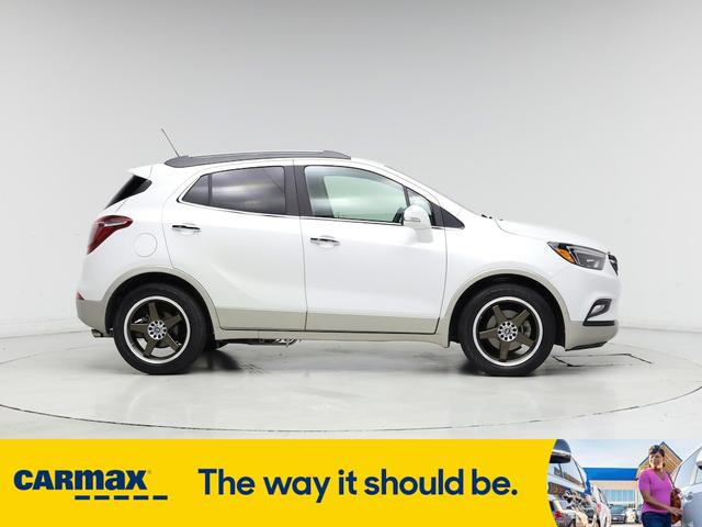 Photo of 2017 White Buick Encore