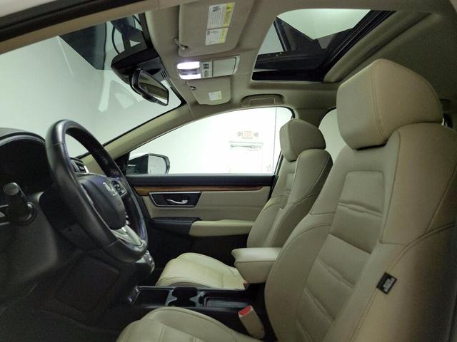 Photo of 2020 White Honda CR-V