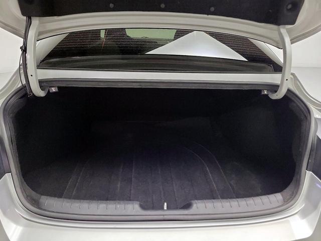 Photo of 2022 Silver Hyundai ELANTRA