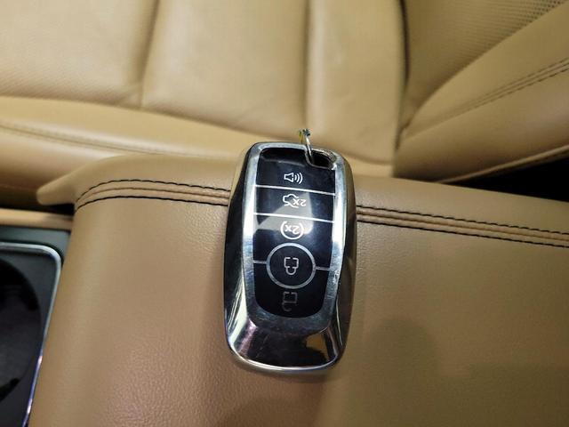 Photo of 2022 Blue Lincoln Corsair