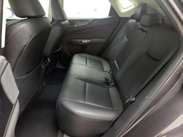 Photo of 2023 Gray Lexus NX 250