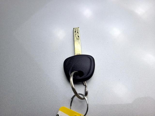 Photo of 2021 Silver Kia Rio