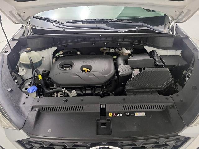 Photo of 2020 White Hyundai TUCSON