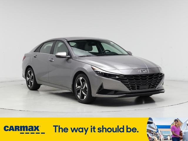 2022 Hyundai Elantra