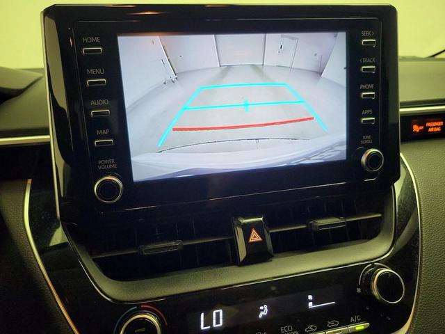 Photo of 2020 White Toyota Corolla