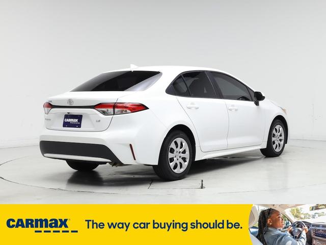 Photo of 2020 White Toyota Corolla
